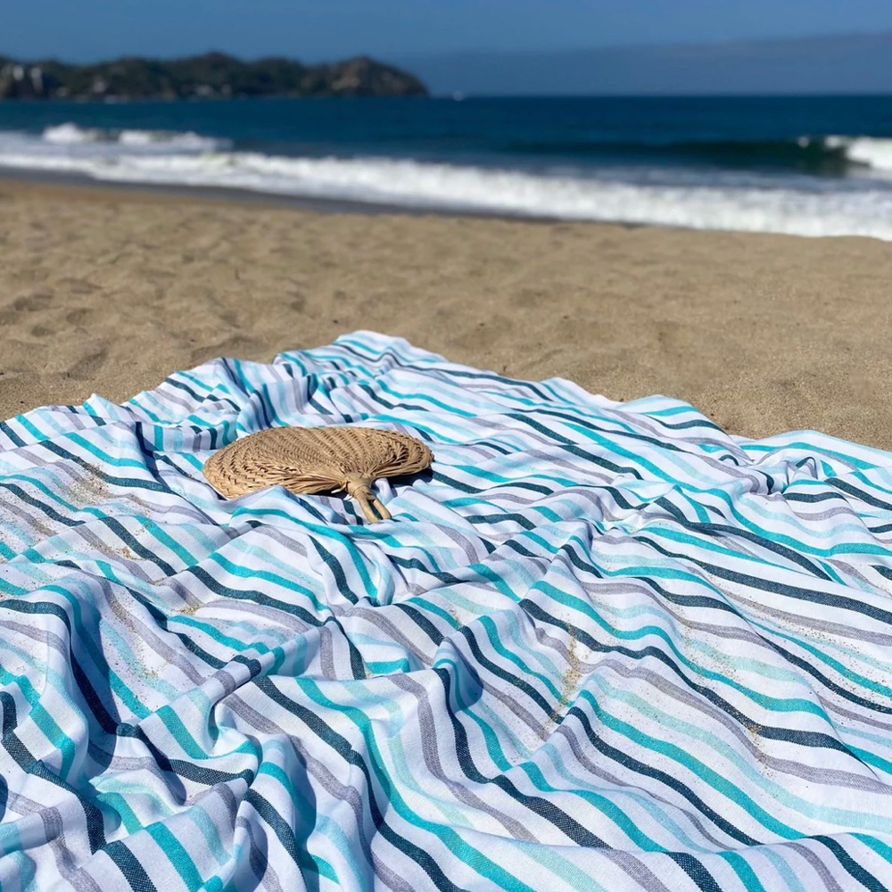 Las Bayadas - La Victoria - Blue, Gray & White Striped Beach Blanket (BR…